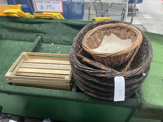 1 lot misc. baskets