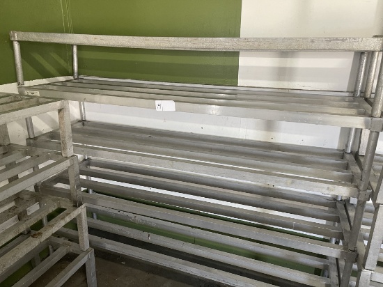 1 lot 6' alum. Dunnage racks