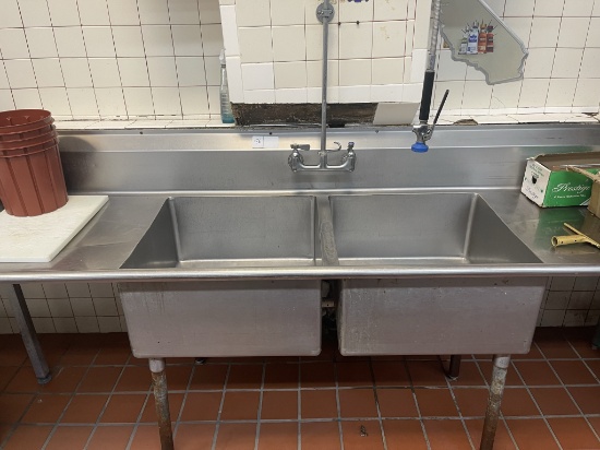 s/s sink 2 hole 2 drain board with sprayer