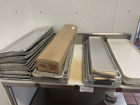 1 lot misc meat trays