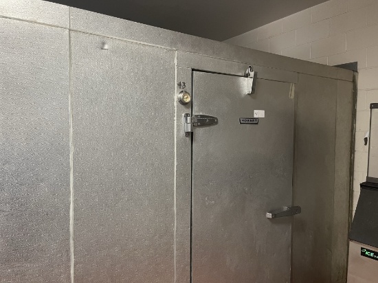 10' x 14' x 7' Meat walk-in cooler with coil