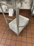 Sheet pan cart with pans