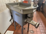 Globe grinder mixer