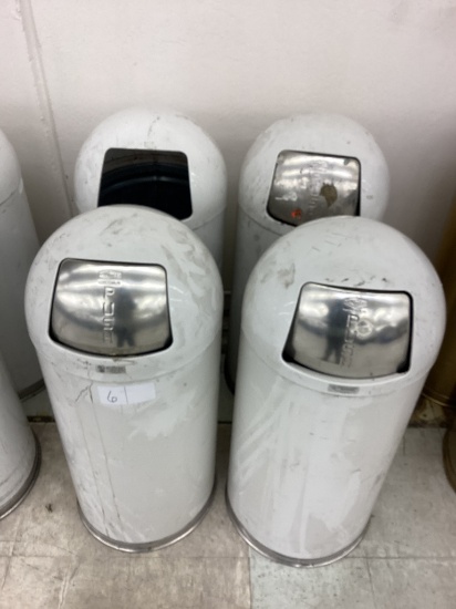 1 LOT 4 WHITE METAL GARBAGE CANS