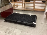 1 LOT RUBBER MATS