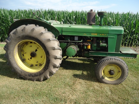 TRACTORS, CUSHMANS, GAS ENGINES & TOOL AUCTION