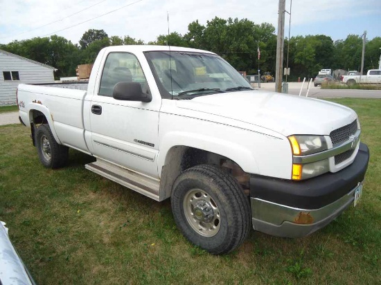 2003 Chevy 2500 pickup