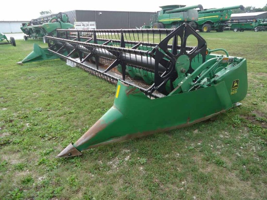 JD 925 platform