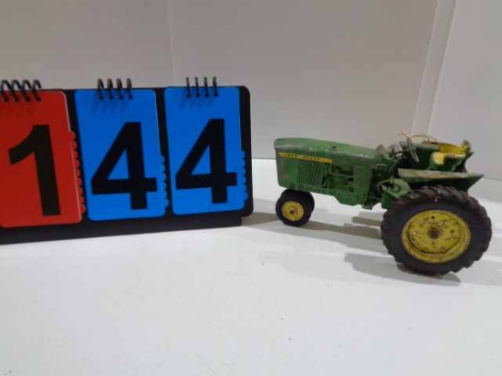 Ertl JD 3010