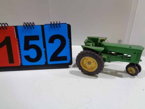 Ertl JD 730