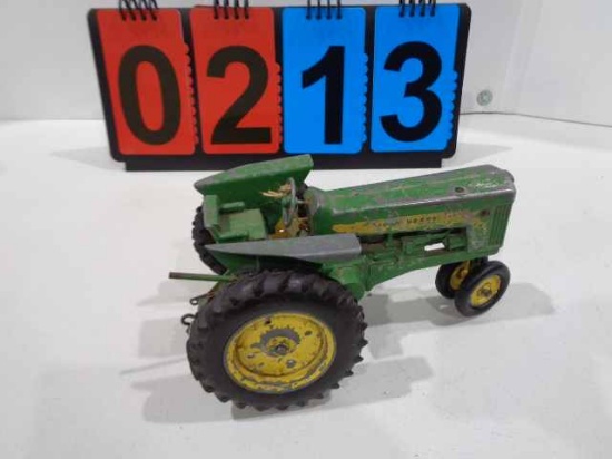 Ertl JD 730