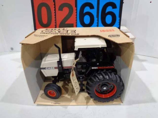 Ertl Case 2594