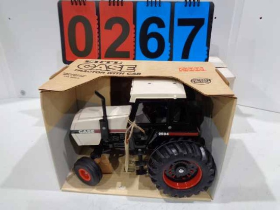 Ertl Case 2594