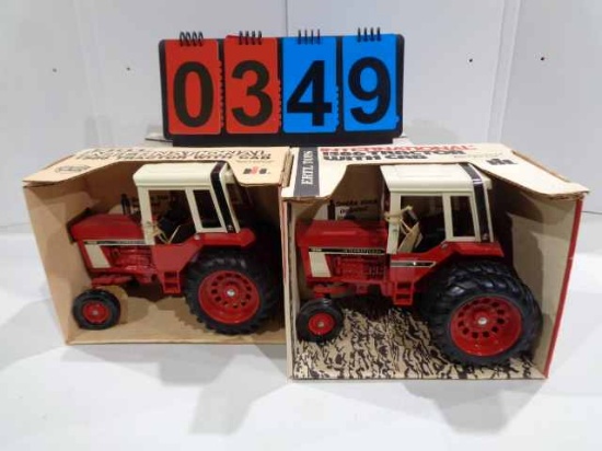 IH 1586 w/singles & 1586 w/duals