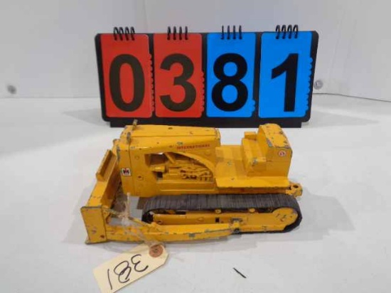 Ertl IH TD25 bulldozer