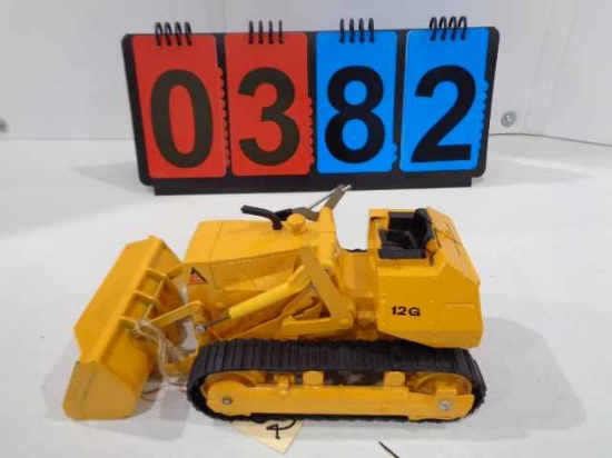 Ertl AC 12G bulldozer