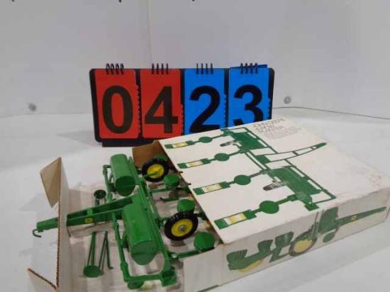 JD 4-row planter