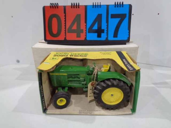 Ertl JD 5020