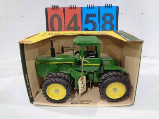 Ertl JD 8640