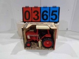 IH 886