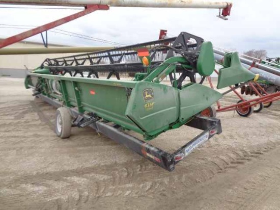 John Deere 635F Hydraflex platform