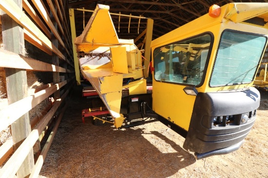 New Holland Stack Wagon
