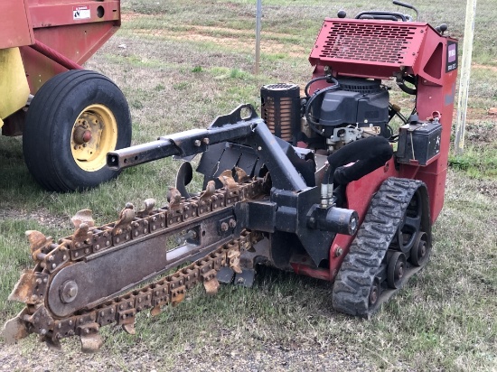 2014 Toro TRX Track 20 Trencher