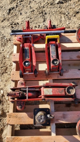 (3) Floor Jacks, (1) Screw Jack