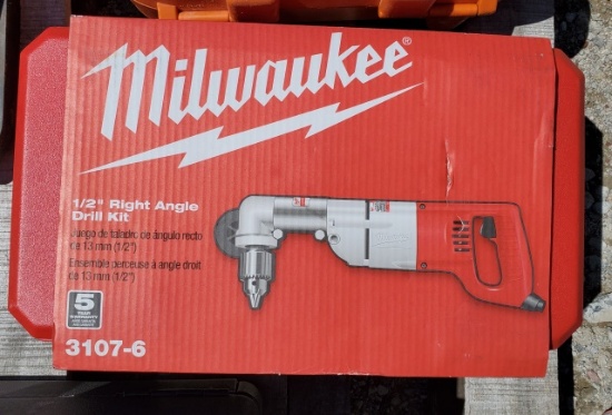 Milwaukee Right Angle Drill Kit