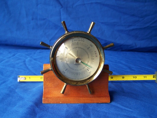 Swift instruments barometer