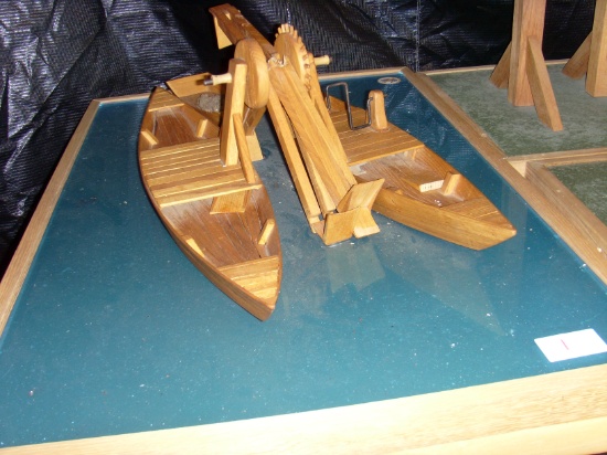 Da Vinci machine model - 2' x 3' boats