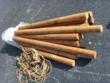 Wood Posts 12 pieces and rope