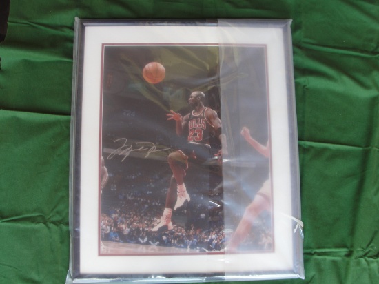 21000 206   Michael Jordan – The Flick - 16 x 20
