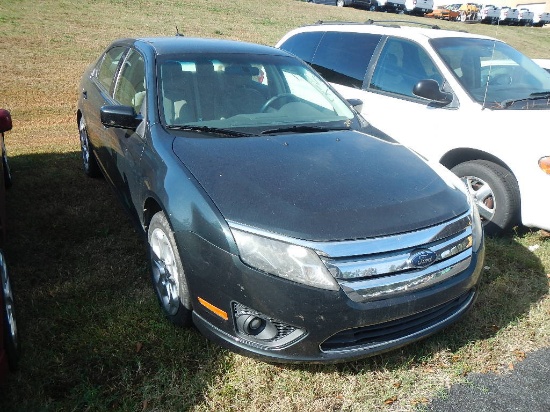 2010 FORD FUSION 4-DOOR CAR, 67,293 mi,  V6 GAS, AUTOMATIC, PS, AC S# 3FAHP