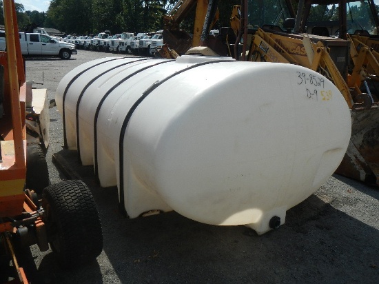 1650 GALLON POLY TANK C# 39-8529 DISTRICT 9, All Sales are Final!, All Item