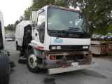 2008 GMC/ISUZU T7500 SCHWARZE REGENERATIVE AIR SWEEPER, 1292 hrs,  ISUZU DI