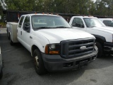 2006 FORD F350 SERVICE TRUCK, 195,936+ mi,  V10 GAS, 6-SPEED, PS, AC S# 1FT