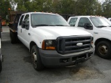 2006 FORD F350 FLATBED DUMP TRUCK, 177,343+ mi,  V10 GAS, AUTOMATIC, PS, AC