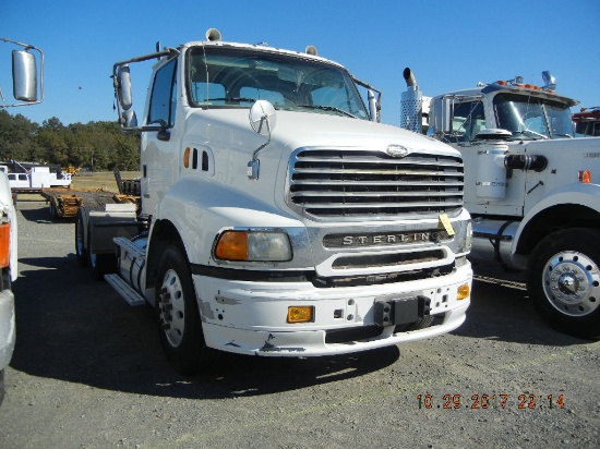 STERLING LOUISVILLE TRUCK TRACTOR,  DAY CAB, CAT C-13 DIESEL, AUTOMATIC, TW