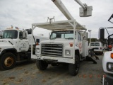 1986 INTERNATIONAL S1800 BUCKET TRUCK, 55,802 MI. ON METER  4X4, INTERNATIO