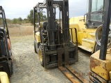 DAEWOO G32P-3 FORKLIFT, 9,911 hrs,  6500 LB CAPACITY, LP GAS, PNEUMATIC TIR