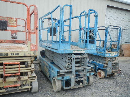 GENIE GS-2646 SCISSOR LIFT,