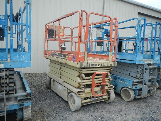 JLG 2646E2 SCISSOR LIFT,  (NEEDS BATTERIES) S# 0200094382