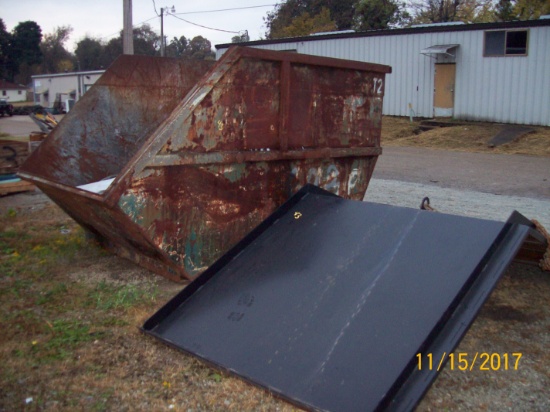 LARGE DUMPSTER WITH CUSTOM MADE LID