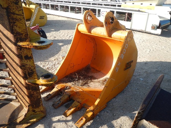 S.E.C. 40" BUCKET,  FITS ZX-200 EXCAVATOR