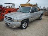 DODGE RAM 1500 TRUCK,  EXTENDED CAB, V-8 GAS, AUTOMATIC ( FOR PARTS ONLY )