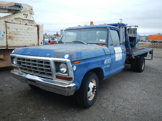 1978 FORD F350 CUSTOM FLATBED FUEL TRUCK 54,595  351 V8, S# F37HRCG0354 C#