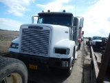 1989 FREIGHTLINER FLD TRUCK TRACTOR  CAT ENGINE,9 SPEED TRANS, TWIN SCREW,