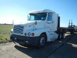 2001 FREIGHTLINER FLD TRUCK TRACTOR  60 SERIES DIESEL ENGINE, 10 SP AUTOMAT