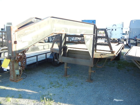2006 CF WELDING TRAILER,  GOOSENECK, 21' DECK, 5' DOVETAIL WITH RAMPS, TAND